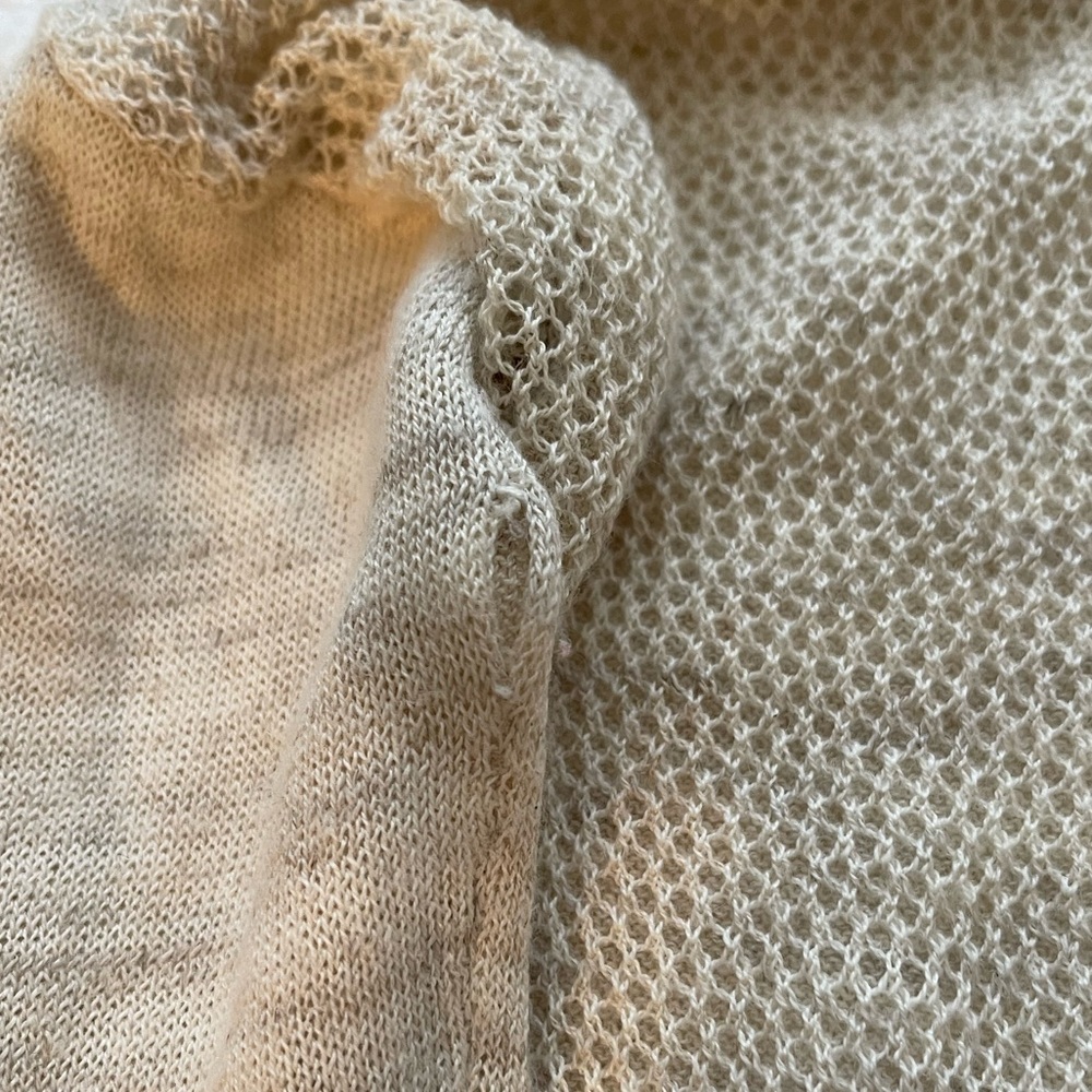 Lululemon cream sweater - Picture 7 of 7